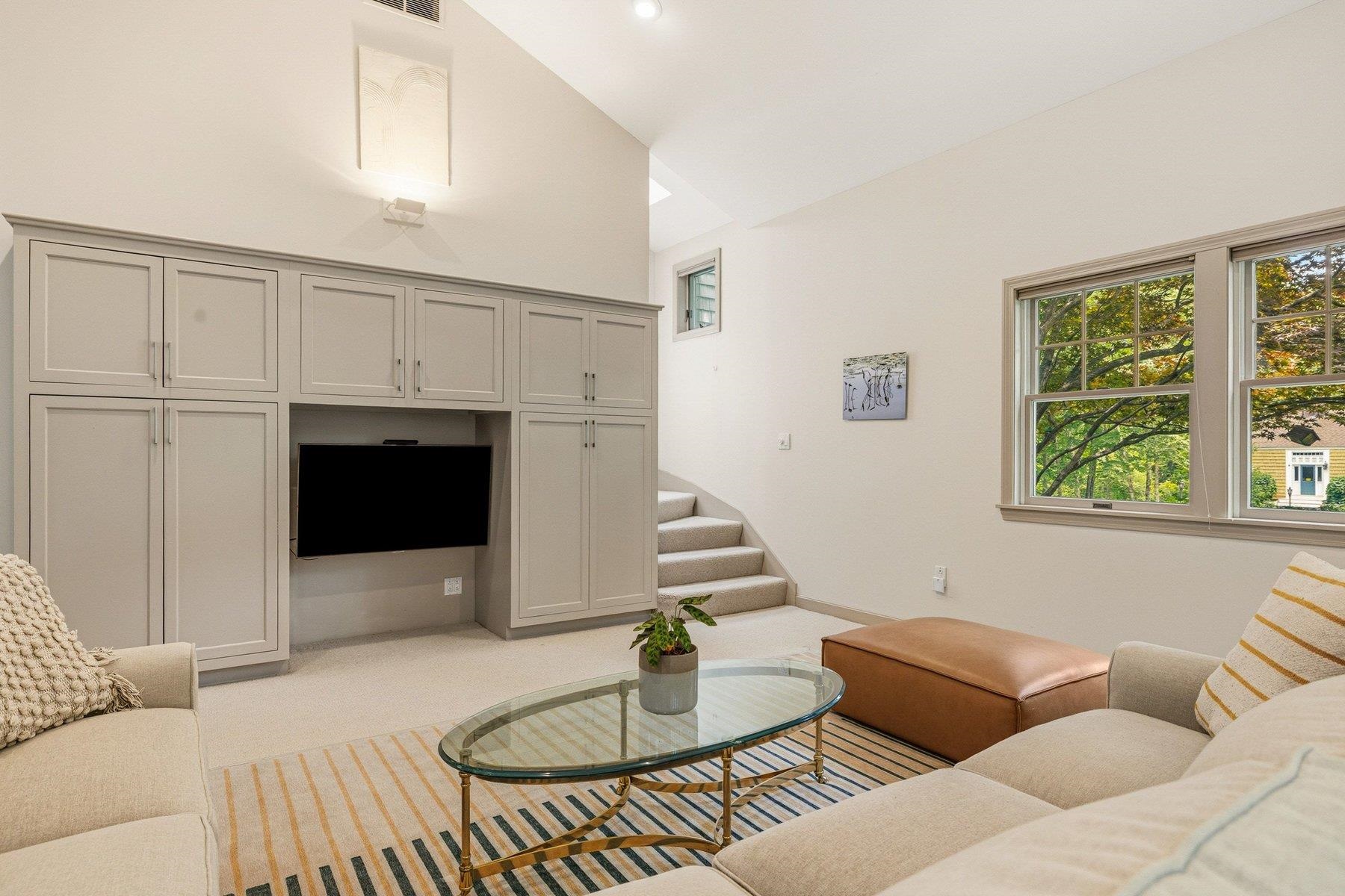 6 Millstream Drive Exeter, NH 03833 - Photo 24 of 55