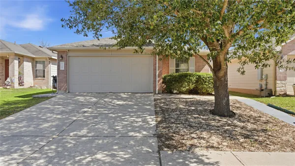 $2,125 | 11309 Autumn Ash Drive, Manchaca, TX 78652