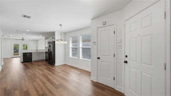 $2,125 | 11309 Autumn Ash Drive, Manchaca, TX 78652