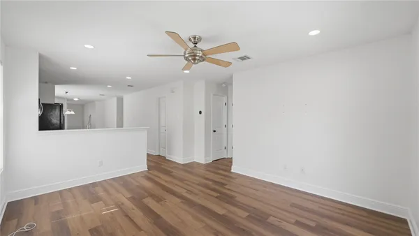 $2,125 | 11309 Autumn Ash Drive, Manchaca, TX 78652