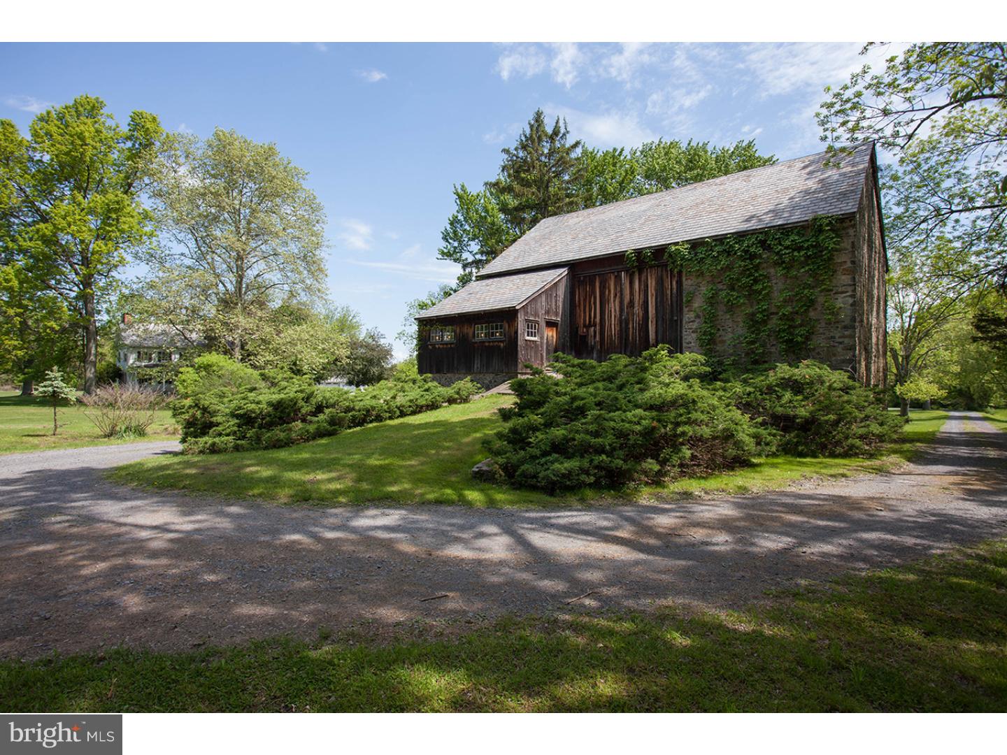 1467 Chestnut Ridge Road Upper Black Eddy, PA 18972 - Photo 4 of 25
