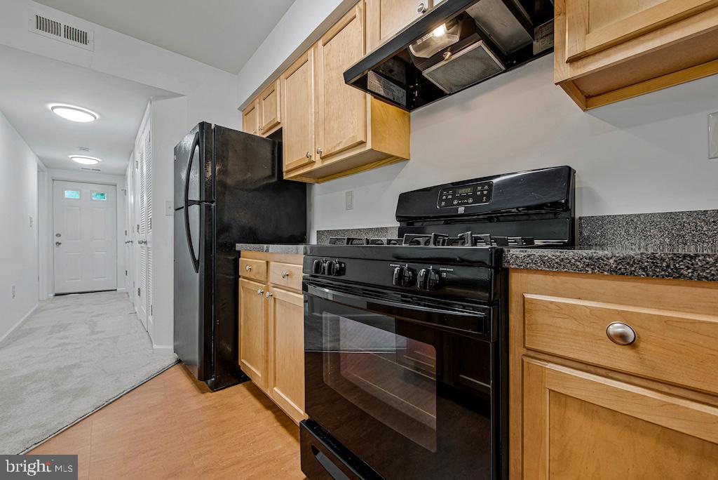 1712 W Street Southeast, Unit 17 Washington, DC 20020 - Photo 13 of 37