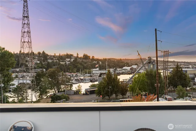 $799,500 | 3611 2nd Avenue Northwest, Seattle, WA 98107