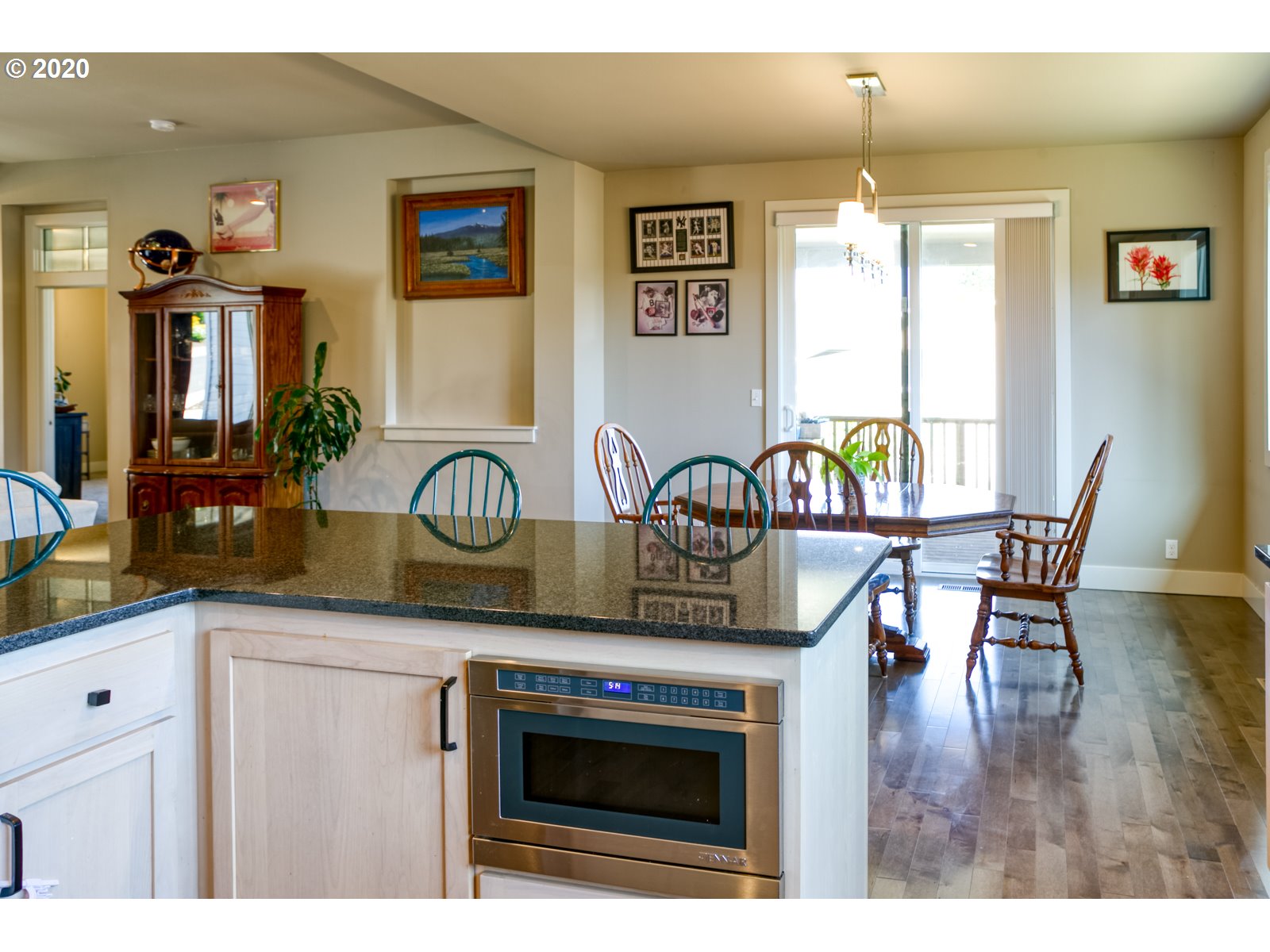3651 Vitus Lane Springfield, OR 97477 - Photo 13 of 32