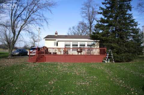 9073 Wilson Road Montrose, MI 48457 - Photo 50 of 66 20425861-49.JPG
