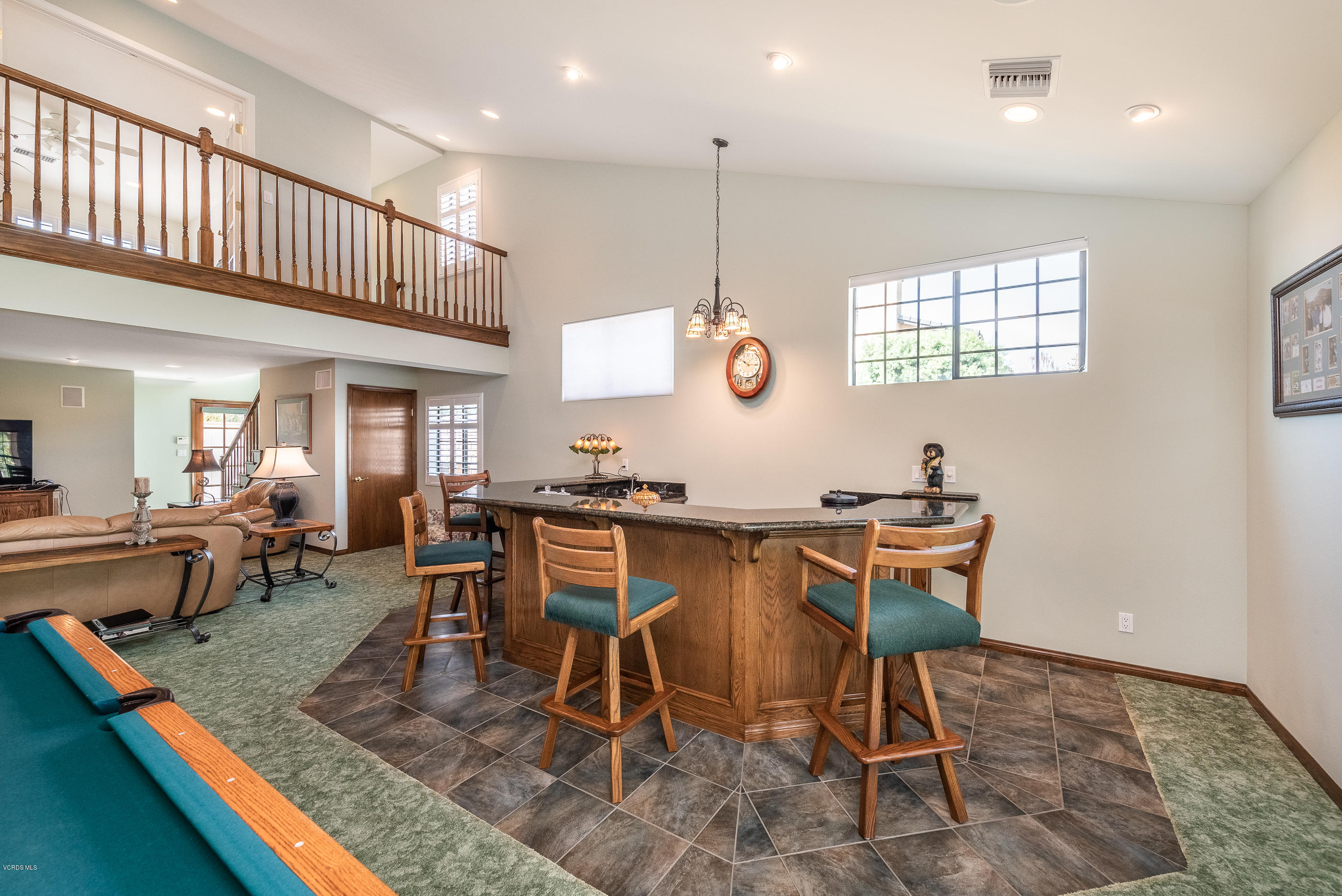 191 Stonebrook Street Simi Valley, CA 93065 - Photo 13 of 77 191 Stonebrook St-19