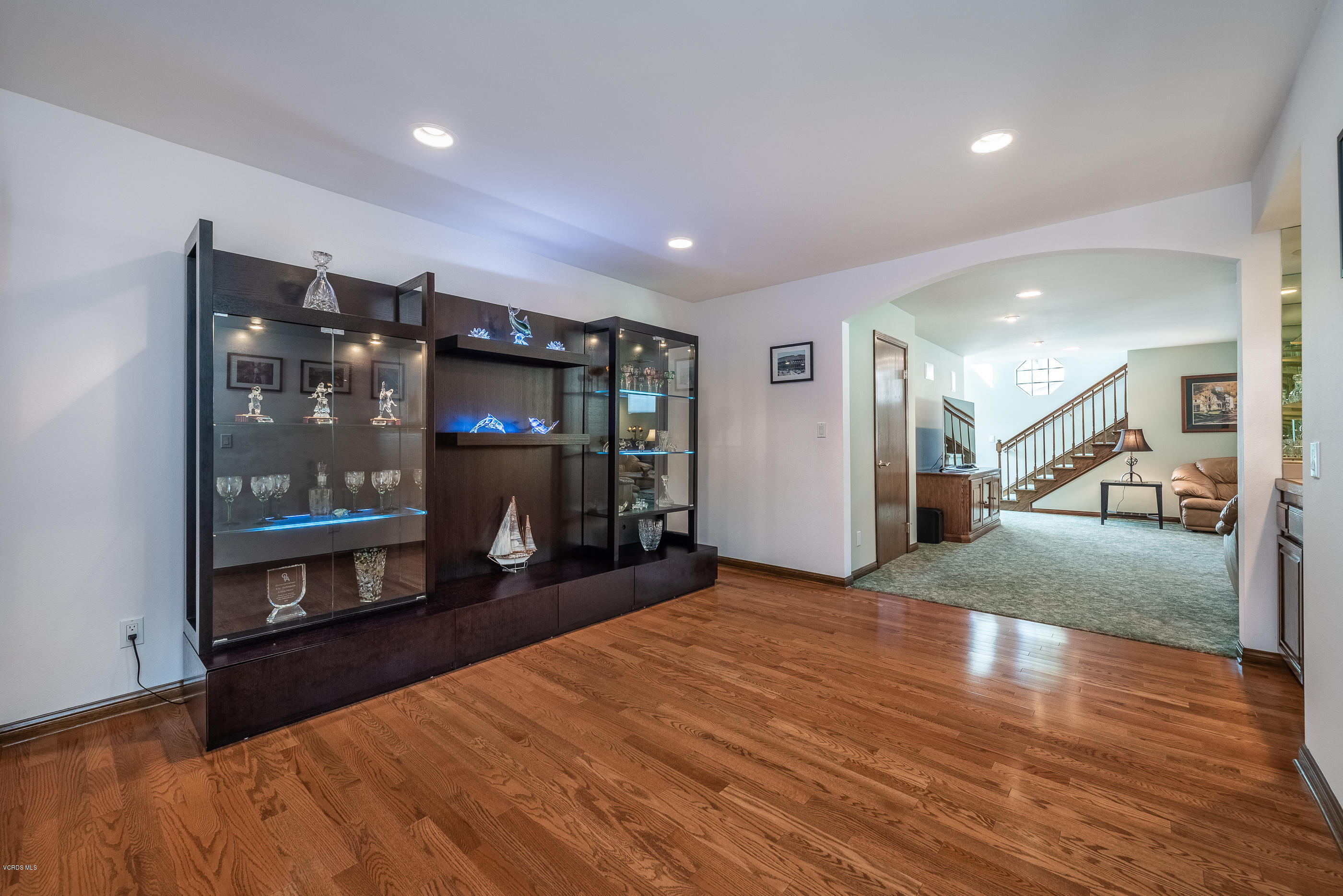 191 Stonebrook Street Simi Valley, CA 93065 - Photo 54 of 77 191 Stonebrook St-25