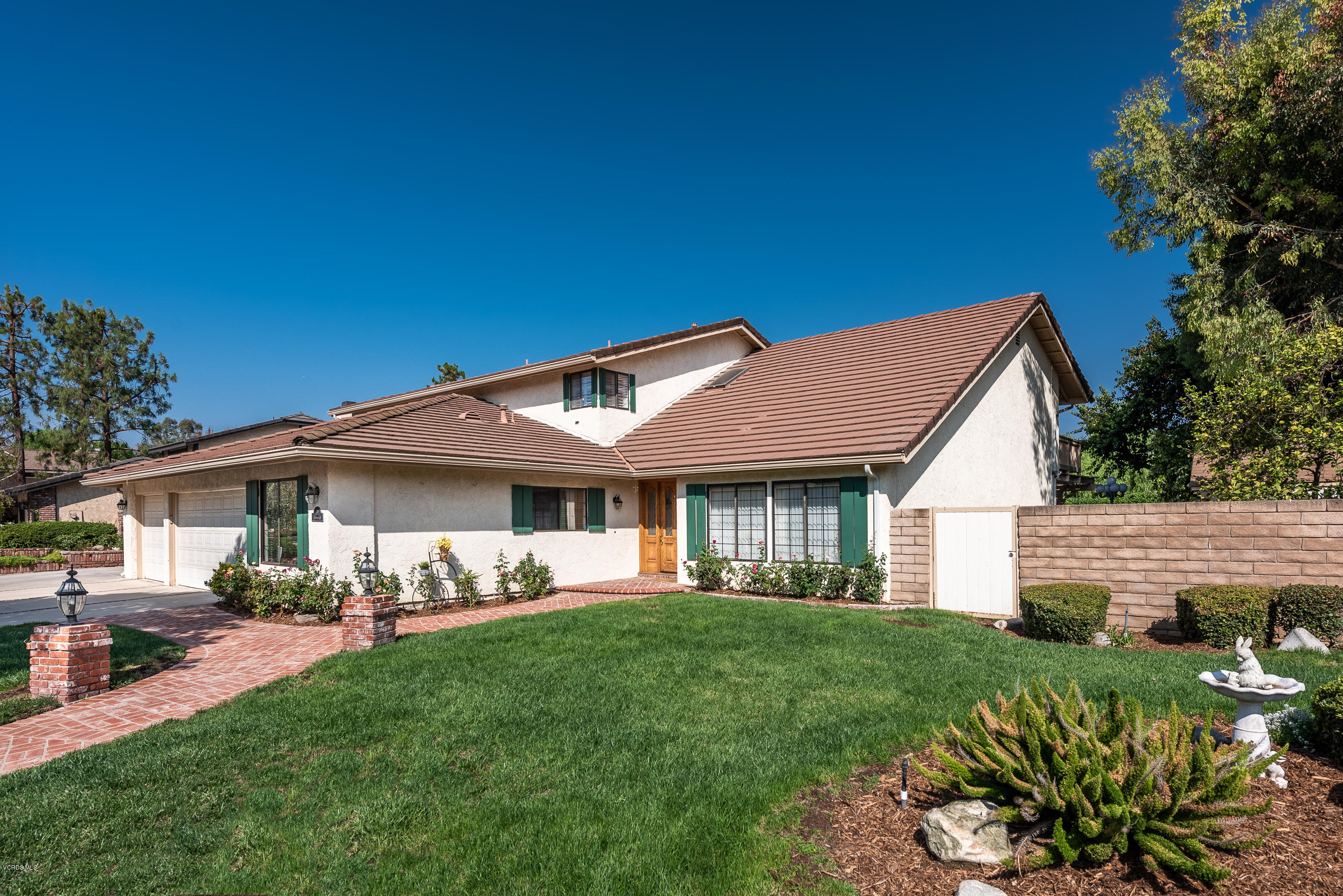 191 Stonebrook Street Simi Valley, CA 93065 - Photo 71 of 77 191 Stonebrook St-5