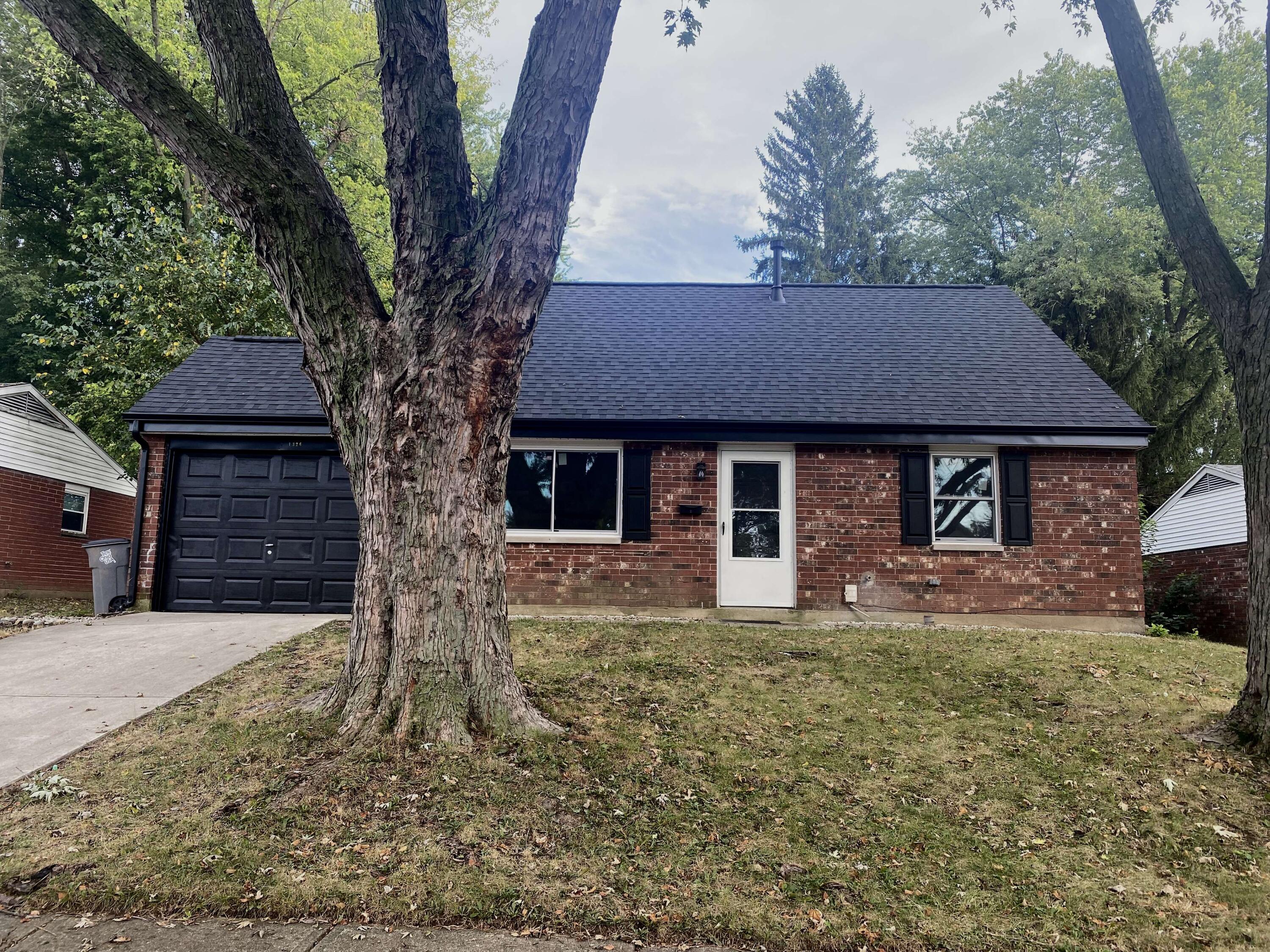 1329 Lee Road Troy, OH 45373 - Photo 1 of 21 Gallery Image 1