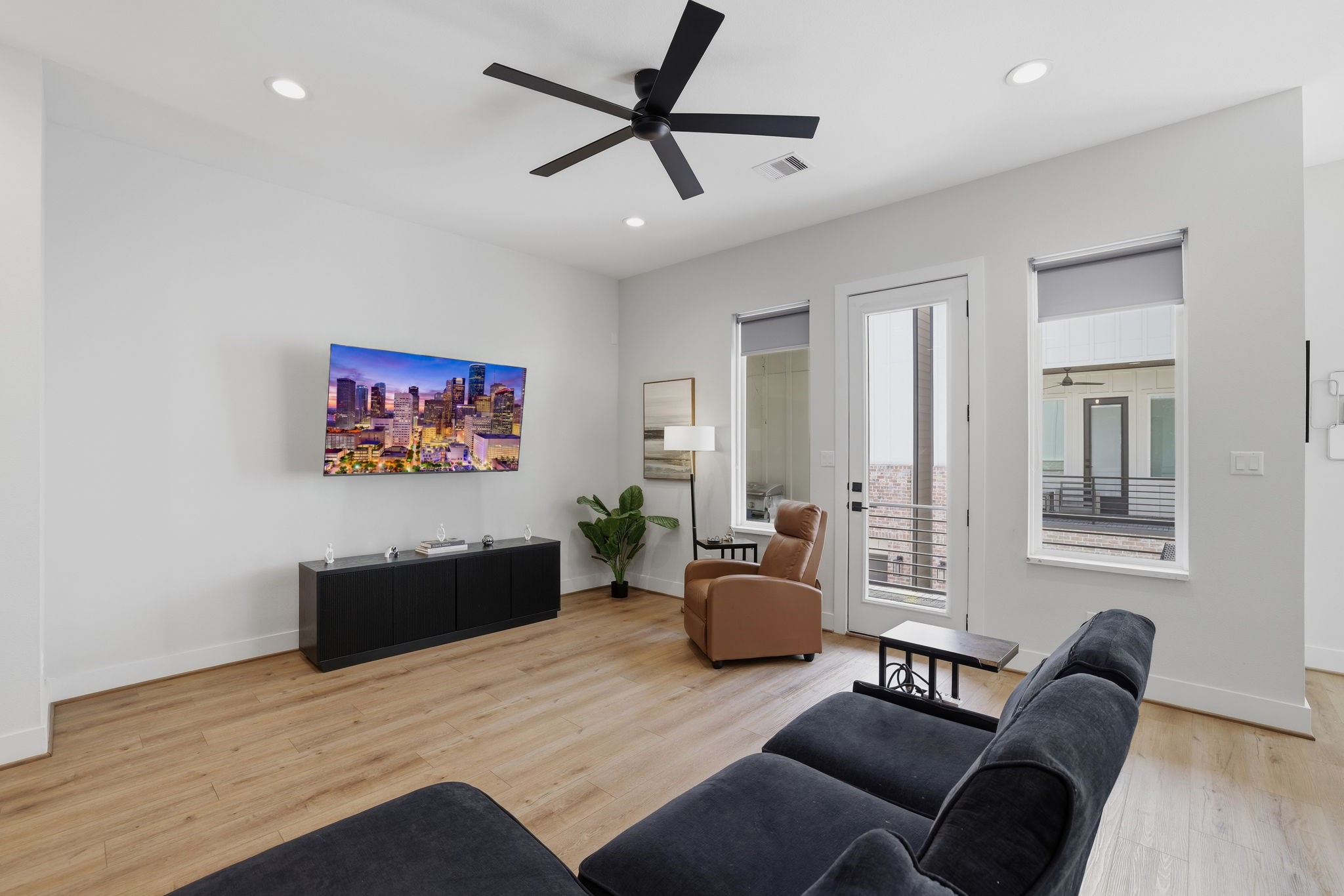510 Janisch Road Houston, TX 77018 - Photo 22 of 38 Gallery Image 22