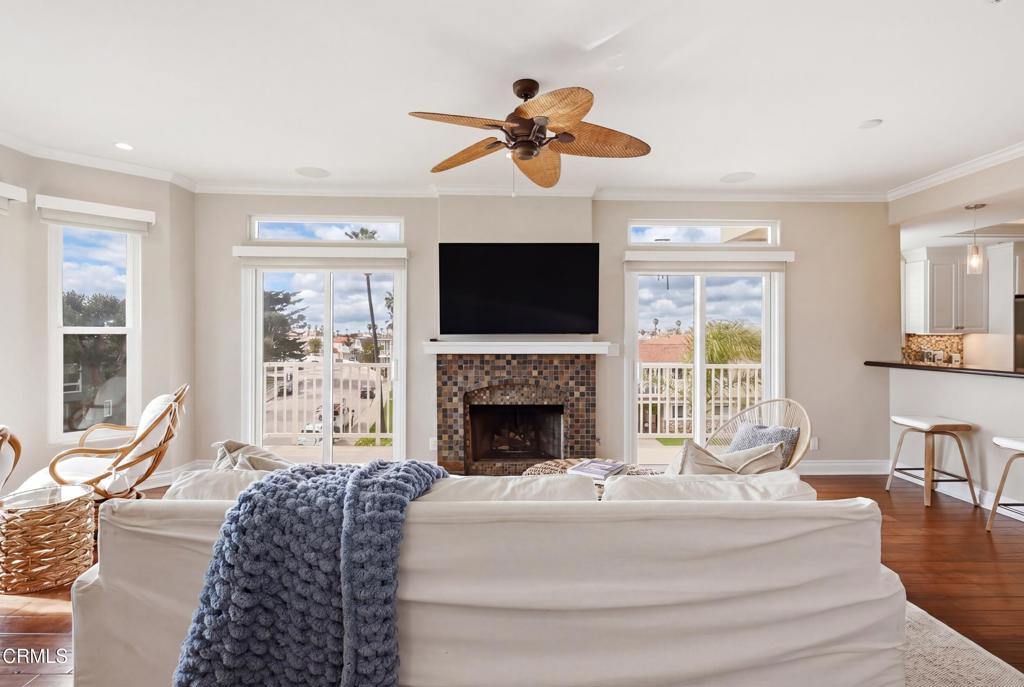 1310 Mandalay Beach Road Oxnard, CA 93035 - Photo 10 of 40