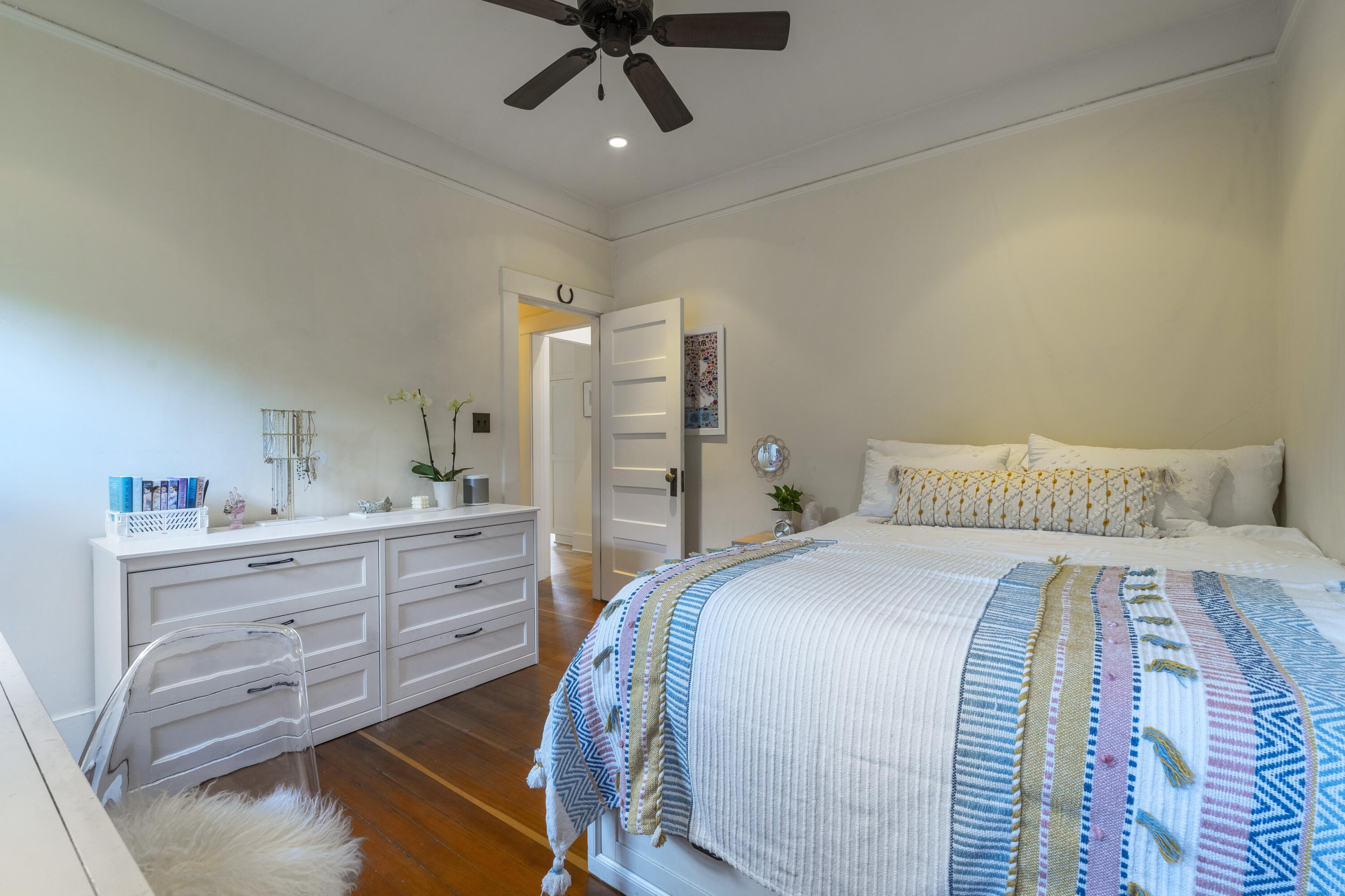 1435 Olive Street Santa Barbara, CA 93101 - Photo 12 of 29 Bedroom 2