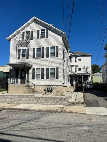 $599,998 | 862 Locust Street, Fall River, MA 02720