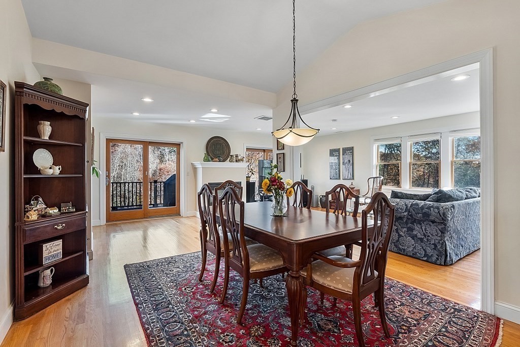 64 Wenham Road Topsfield, MA 01983 - Photo 11 of 42 Gallery Image 11