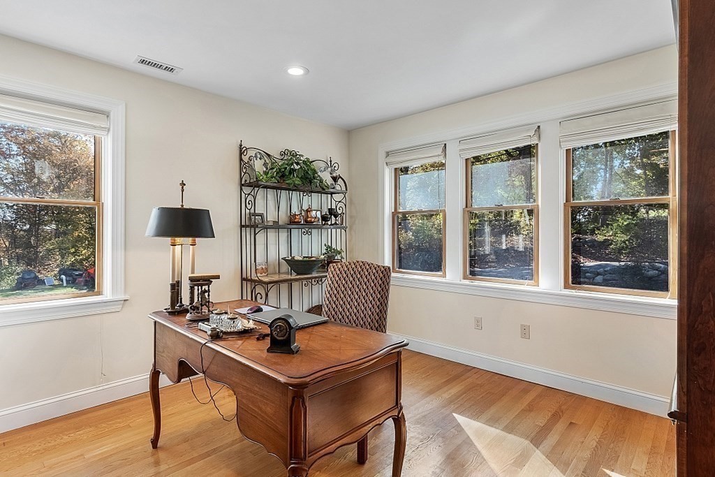 64 Wenham Road Topsfield, MA 01983 - Photo 18 of 42 Gallery Image 18