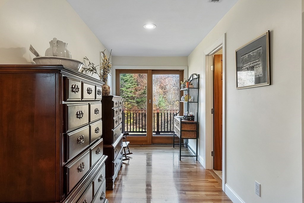 64 Wenham Road Topsfield, MA 01983 - Photo 20 of 42 Gallery Image 20