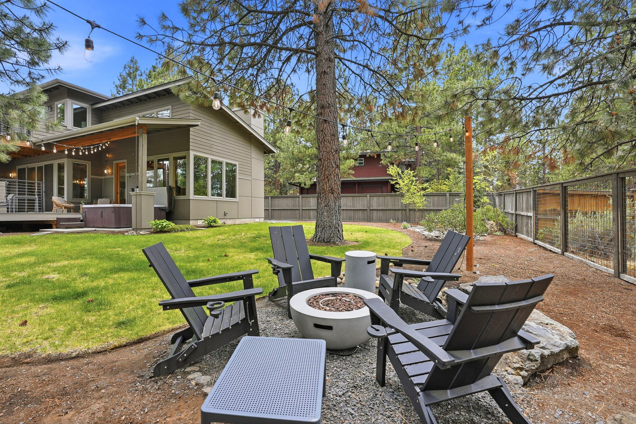 19536 East Campbell Road Bend, OR 97702 - Photo 44 of 58 46-web-or-mls-Riley_Visuals_054