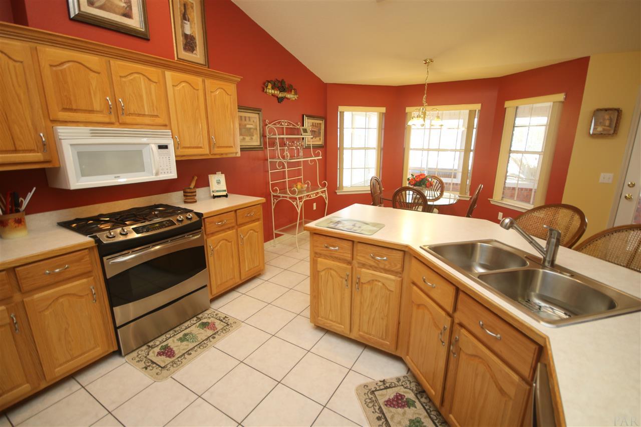 5337 Morgan Ridge Drive Milton, FL 32570 - Photo 17 of 50 New S/S deep sink and retractable faucet 12/2017.