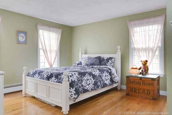 141 Stonecleave Road North Andover, MA 01845 - Photo 22 of 30 Gallery Image 22