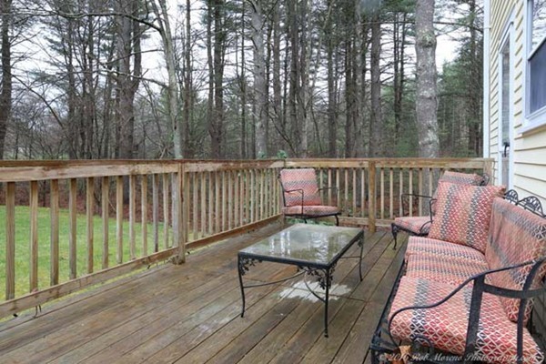 141 Stonecleave Road North Andover, MA 01845 - Photo 27 of 30 Gallery Image 27