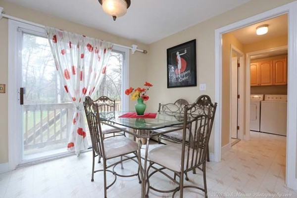 141 Stonecleave Road North Andover, MA 01845 - Photo 8 of 30 Gallery Image 8
