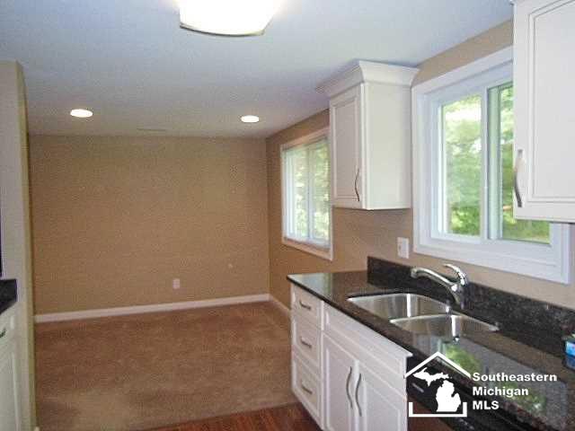 1148 West Dean Road Temperance, MI 48182 - Photo 8 of 21