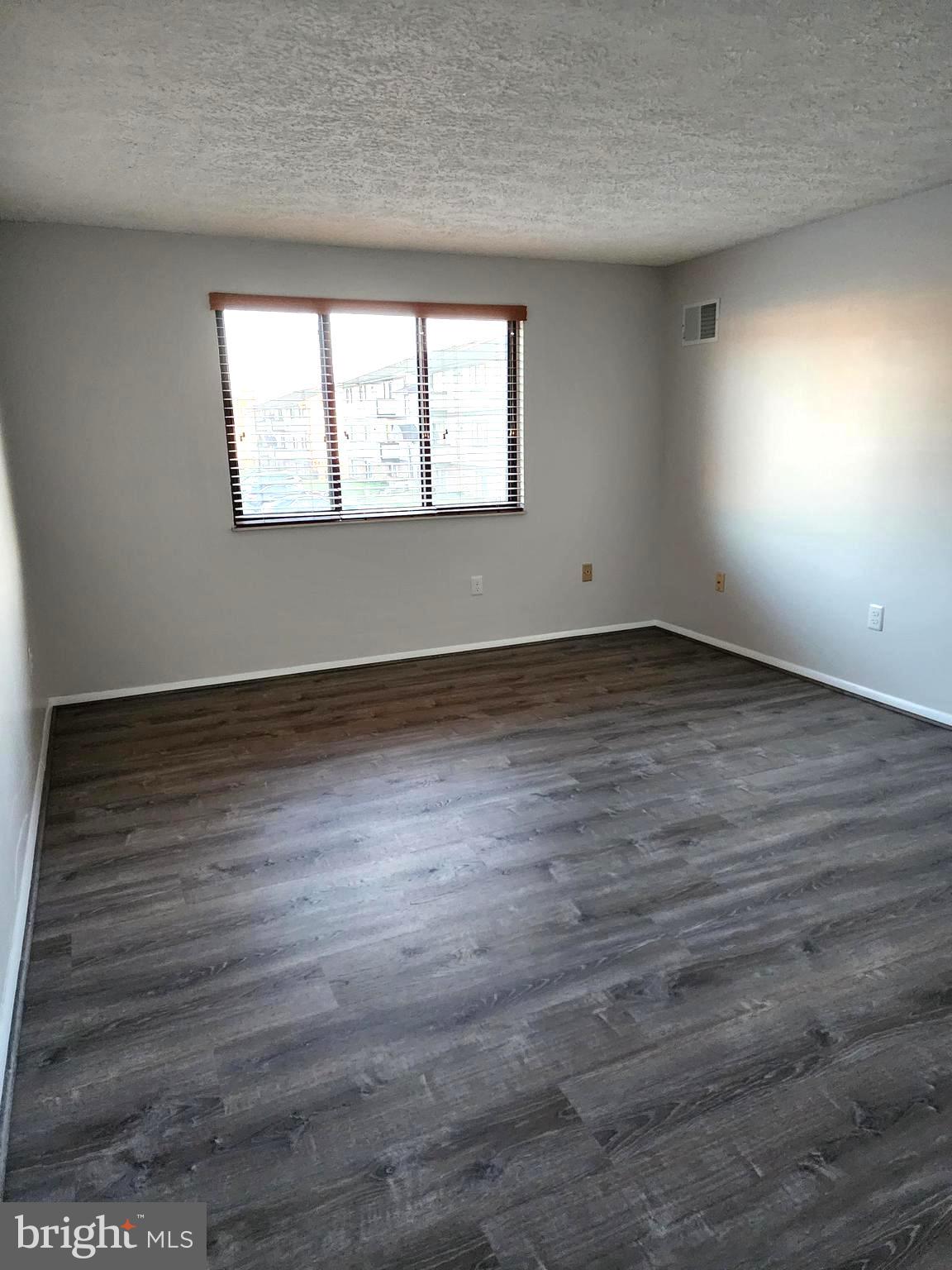 993 Heather Ridge Drive, Unit 5H Frederick, MD 21702 - Photo 18 of 23 Gallery Image 18