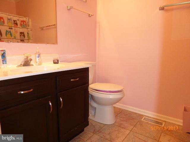 80 Briar Run Drive Ranson, WV 25438 - Photo 10 of 30 Upper Level Full Bathroom