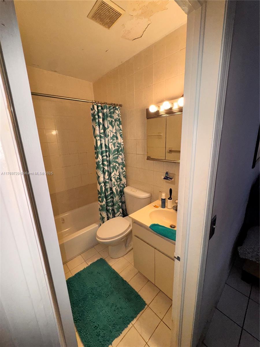 30 East 59th Street Hialeah, FL 33013 - Photo 6 of 21