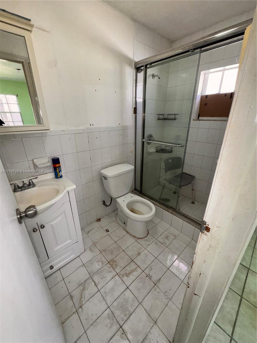 30 East 59th Street Hialeah, FL 33013 - Photo 9 of 21