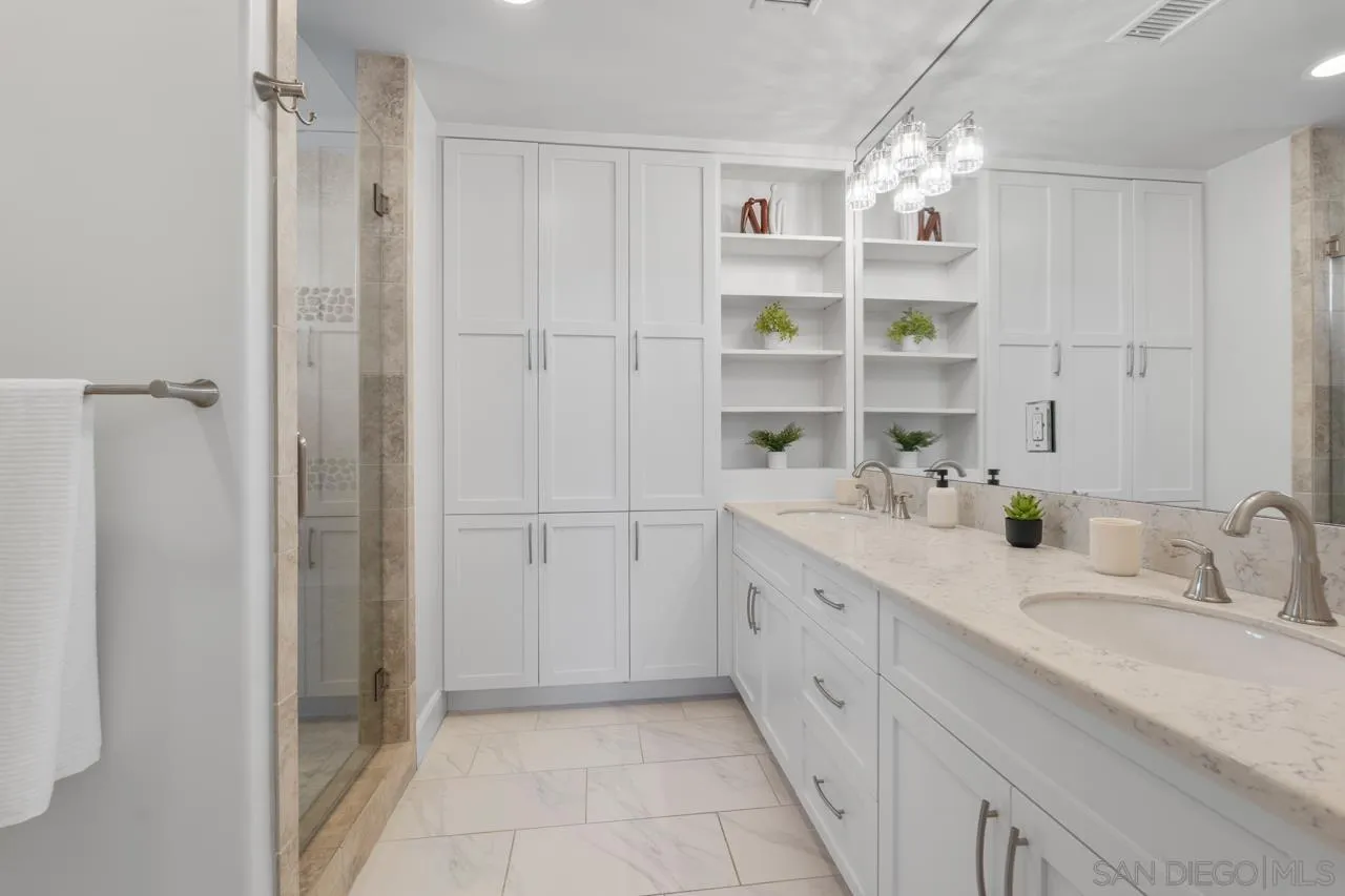 27 Green Turtle Road Coronado, CA 92118 - Photo 32 of 74