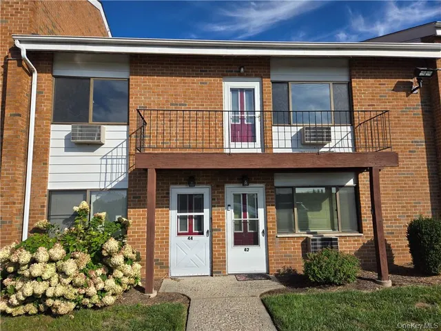 $1,650 | 44 Inwood Road, Middletown, NY 10941