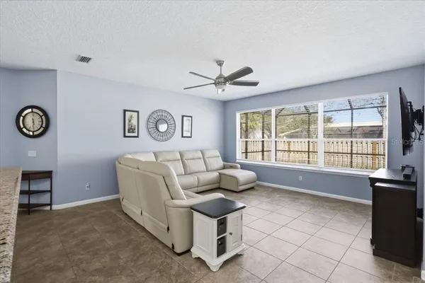 $449,000 | 23 Burning View Lane, Palm Coast, FL 32137