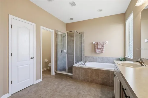 $449,000 | 23 Burning View Lane, Palm Coast, FL 32137