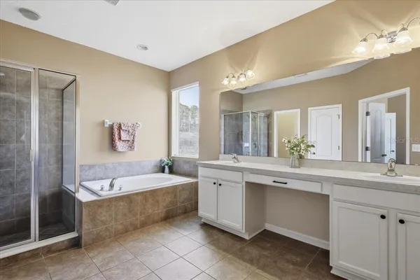 $449,000 | 23 Burning View Lane, Palm Coast, FL 32137