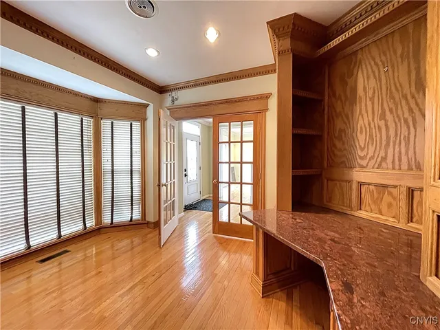 $999,998 | 7638 Haylage Circle, Lysander, NY 13027