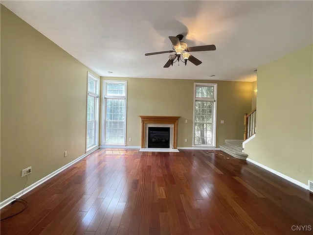 $999,998 | 7638 Haylage Circle, Lysander, NY 13027