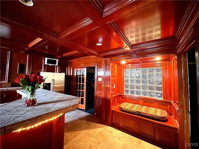 $999,998 | 7638 Haylage Circle, Lysander, NY 13027