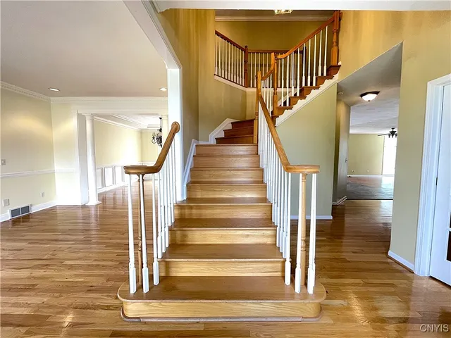 $999,998 | 7638 Haylage Circle, Lysander, NY 13027