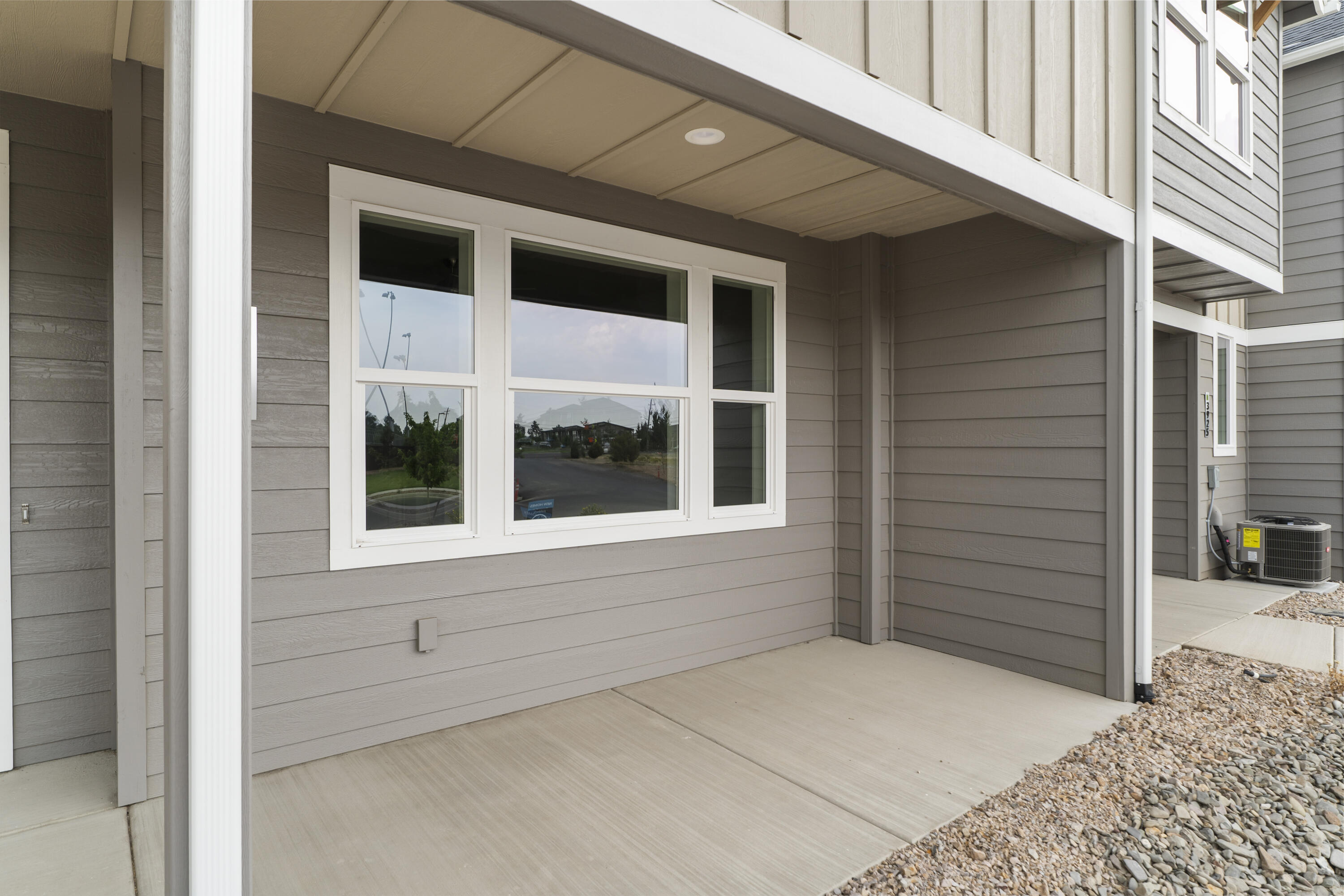 3937 Southwest Coyote Avenue, Unit LOT 154 Redmond, OR 97756 - Photo 22 of 24 03-Exterior