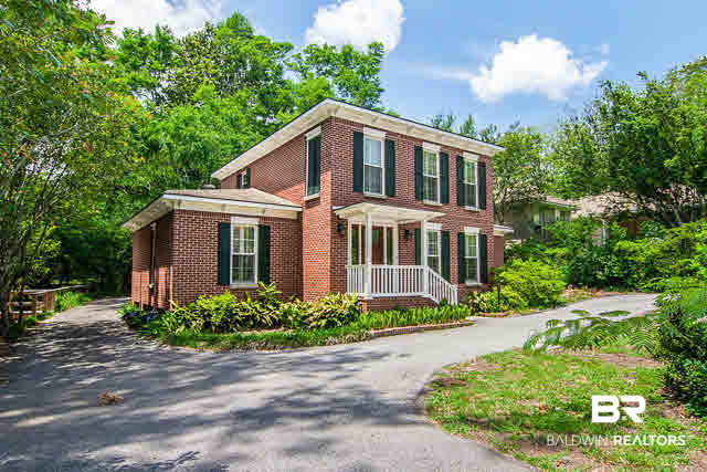 133 McGregor Avenue Mobile, AL 36608 - Photo 2 of 38 Front Circle Drive
