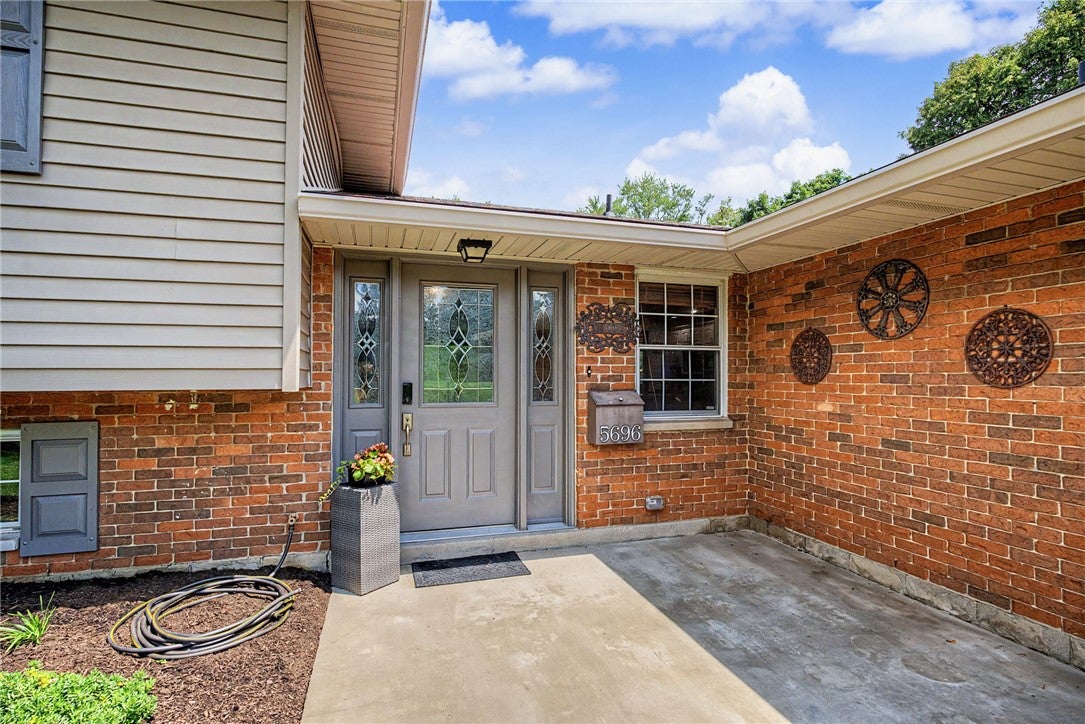 5696 Overbrooke Road Kettering, OH 45440 - Photo 2 of 66 Gallery Image 2