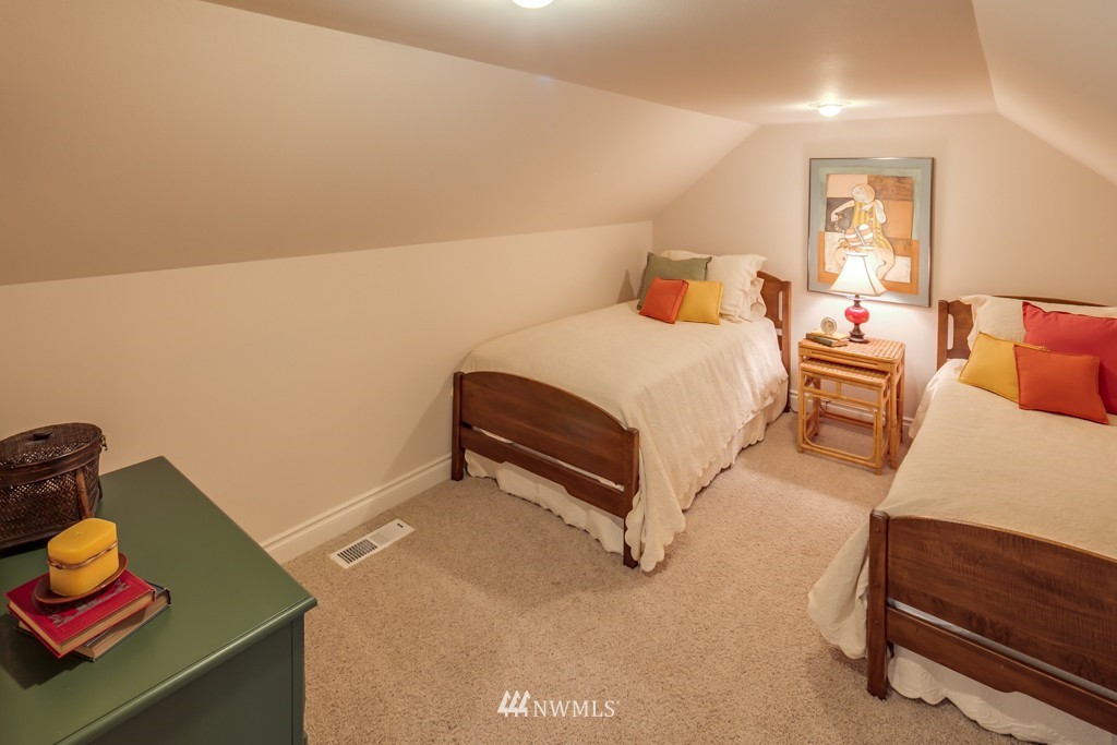 5437 Tanager Road Blaine, WA 98230 - Photo 22 of 24 Gallery Image 22