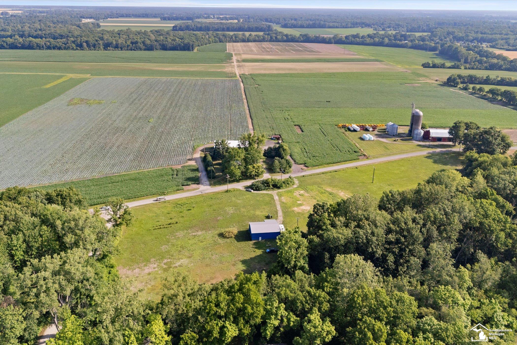 12501 Dixon Road Dundee, MI 48131 - Photo 18 of 26 50213379-61e0cdc1-ed4c-4246-a296-121e41fd9f3a.JPG