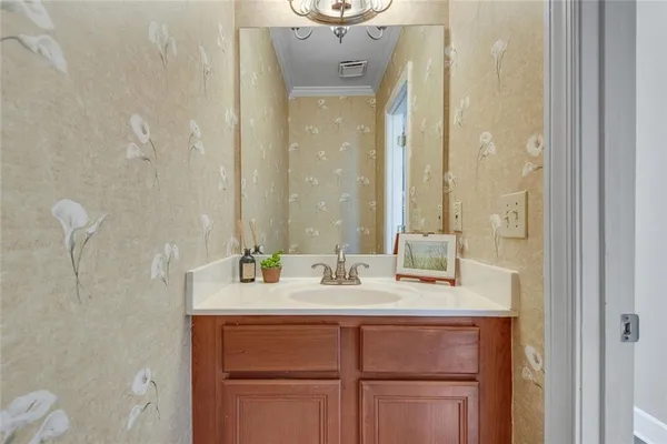 $350,000 | 100 Mt Vernon Circle, Atlanta, GA 30338