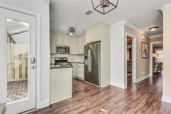 $350,000 | 100 Mt Vernon Circle, Atlanta, GA 30338