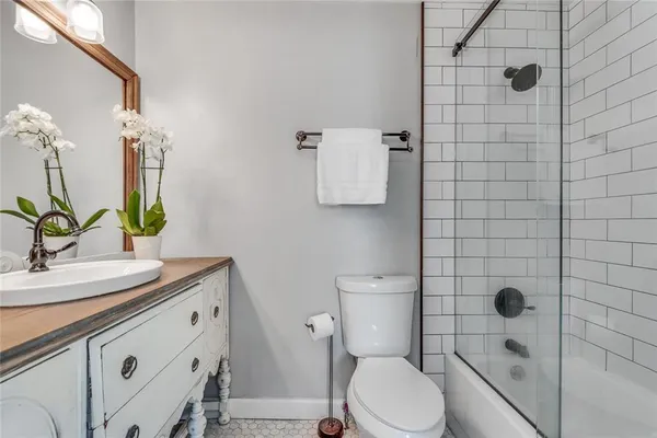 $350,000 | 100 Mt Vernon Circle, Atlanta, GA 30338