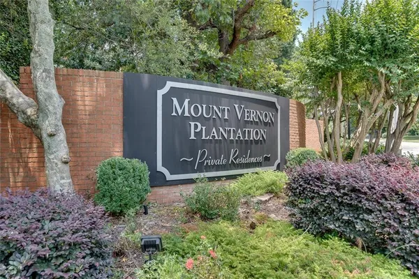 $350,000 | 100 Mt Vernon Circle, Atlanta, GA 30338