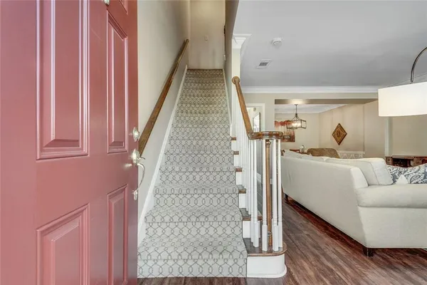 $350,000 | 100 Mt Vernon Circle, Atlanta, GA 30338