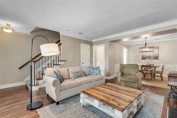 $350,000 | 100 Mt Vernon Circle, Atlanta, GA 30338